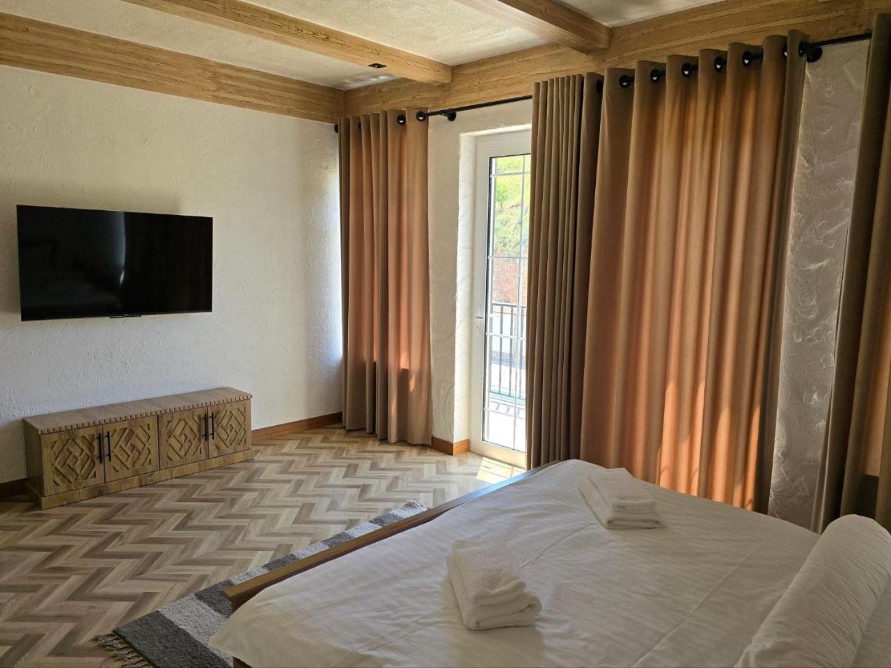 Pana Hotel Gazalkent ภายนอก รูปภาพ