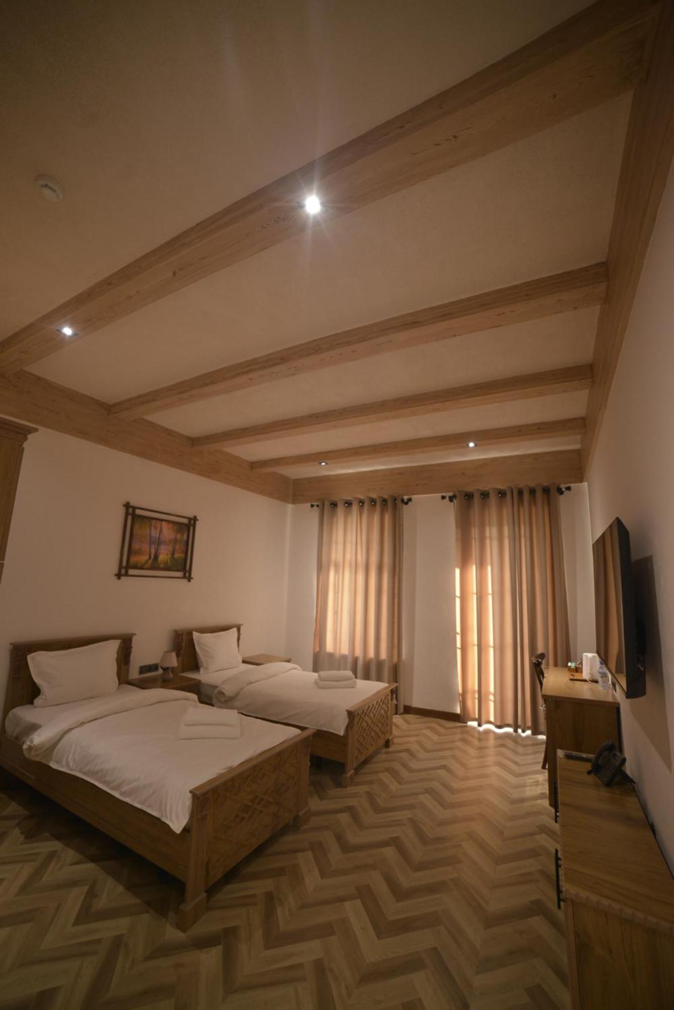 Pana Hotel Gazalkent ภายนอก รูปภาพ